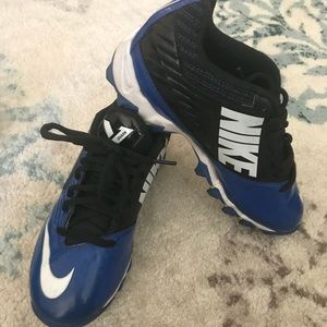 Boys Nike Cleats size 2.5